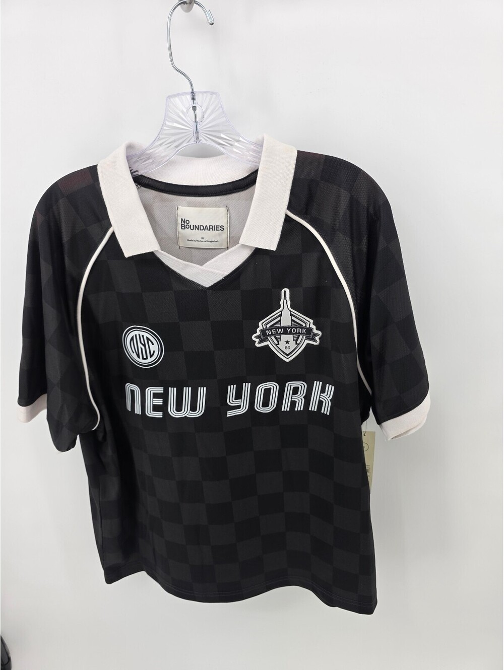 No Boundaries New York black checkerboard soccer jersey top
